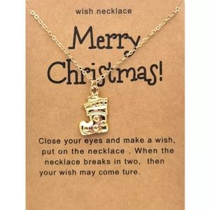 HOST PICK 👍😘😜💜New, Gold Christmas Necklace